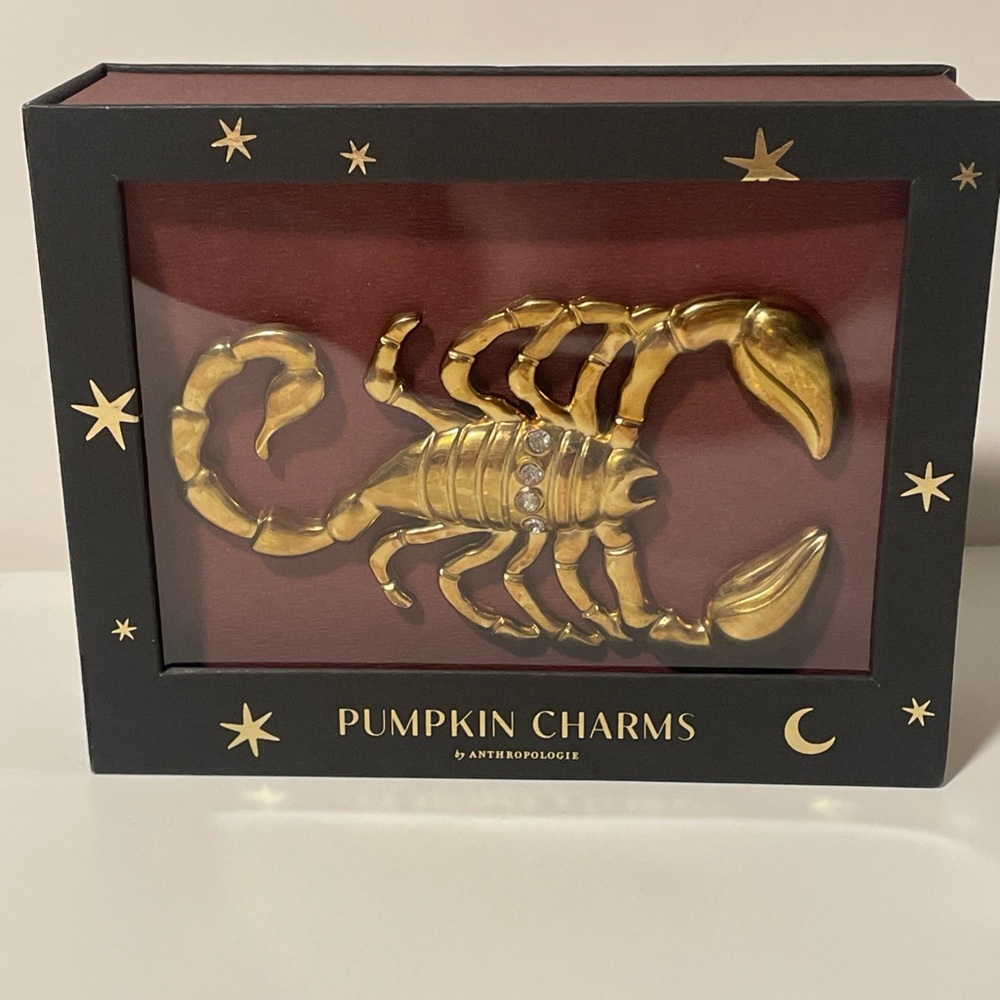Anthropologie Halloween Gold Scorpion Pumpkin Pin Charms - New